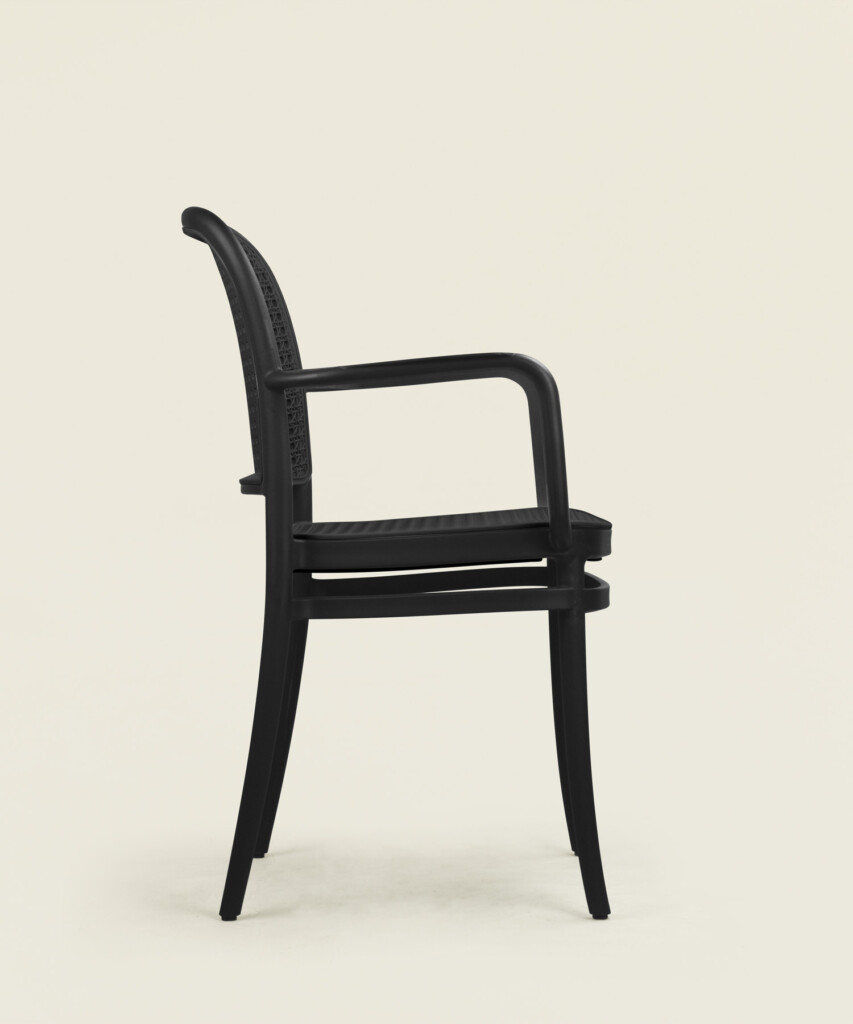 1201967-2.jpg